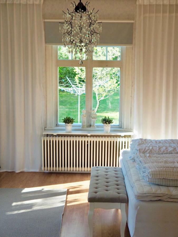 Orsastuguthyrning-Kyrkbyn Villa Luaran gambar
